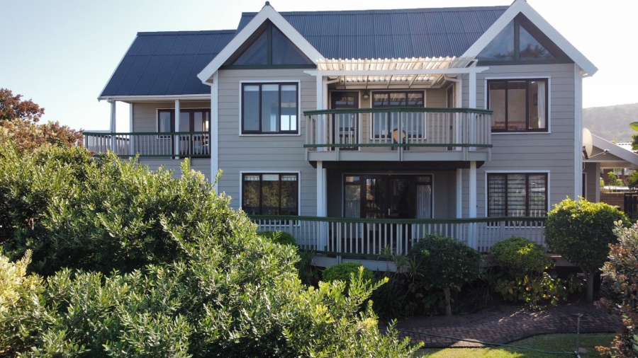 5 Bedroom Property for Sale in Hersham Western Cape